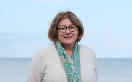 NOTRE ÉQUIPE : Portrait de  Nathalie DALLONGEVILLE