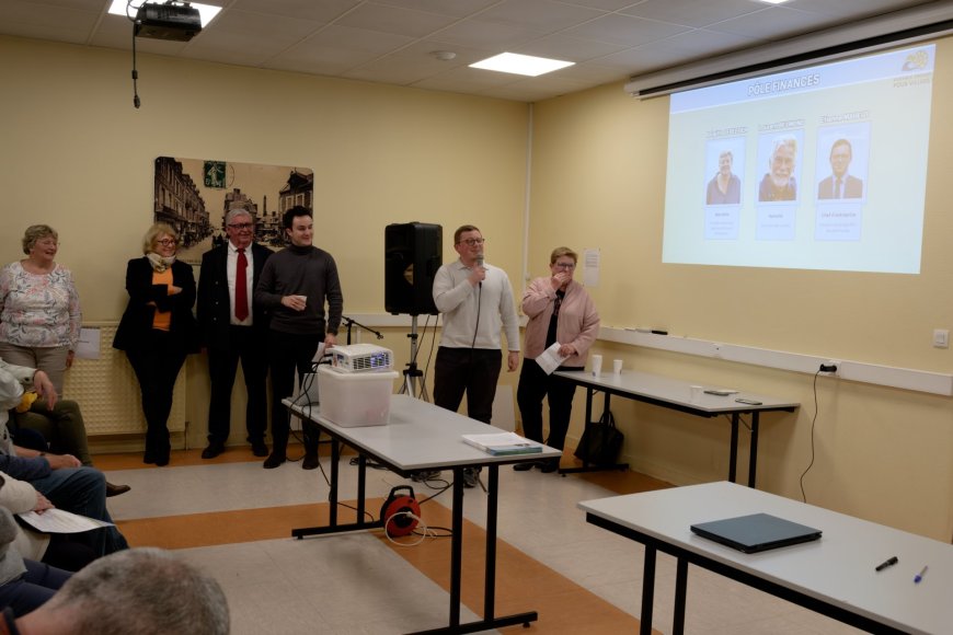 Un franc succès pour notre première réunion publique