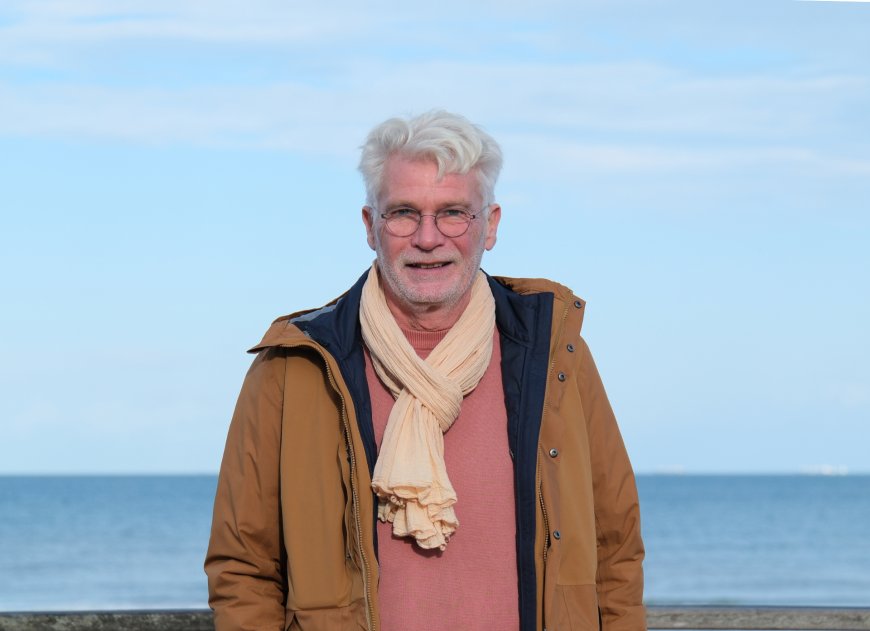NOTRE ÉQUIPE : Portrait de Laurent REYMOND